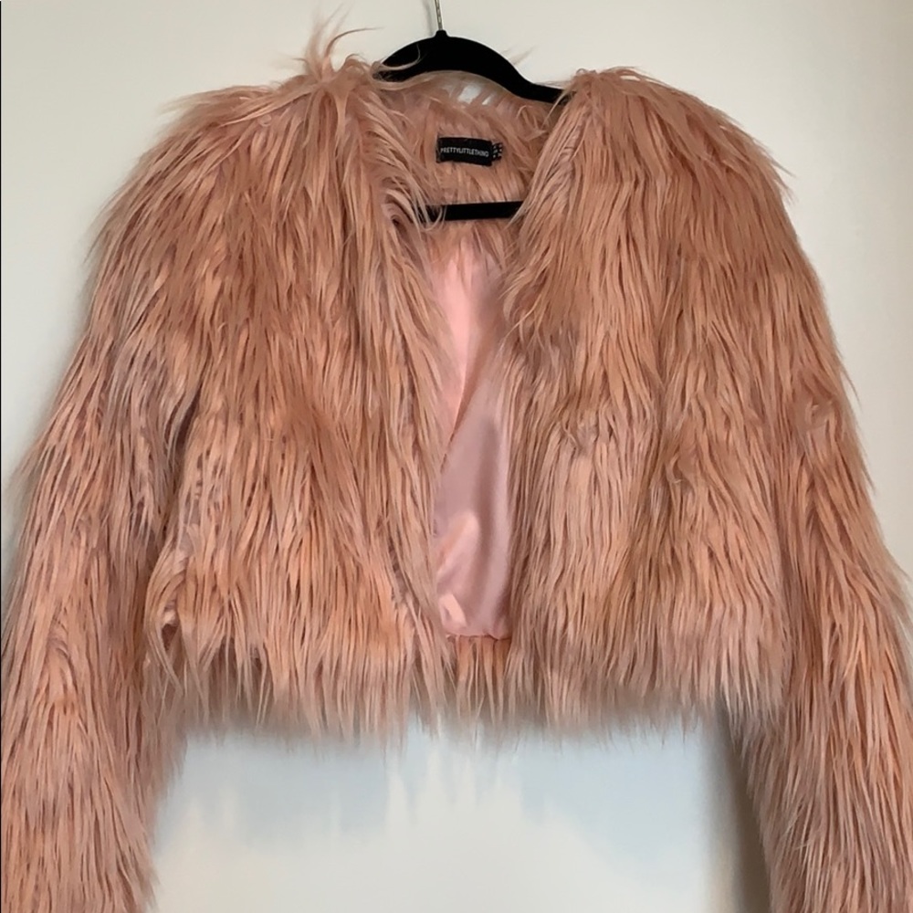 Pink faux fur cropped coat